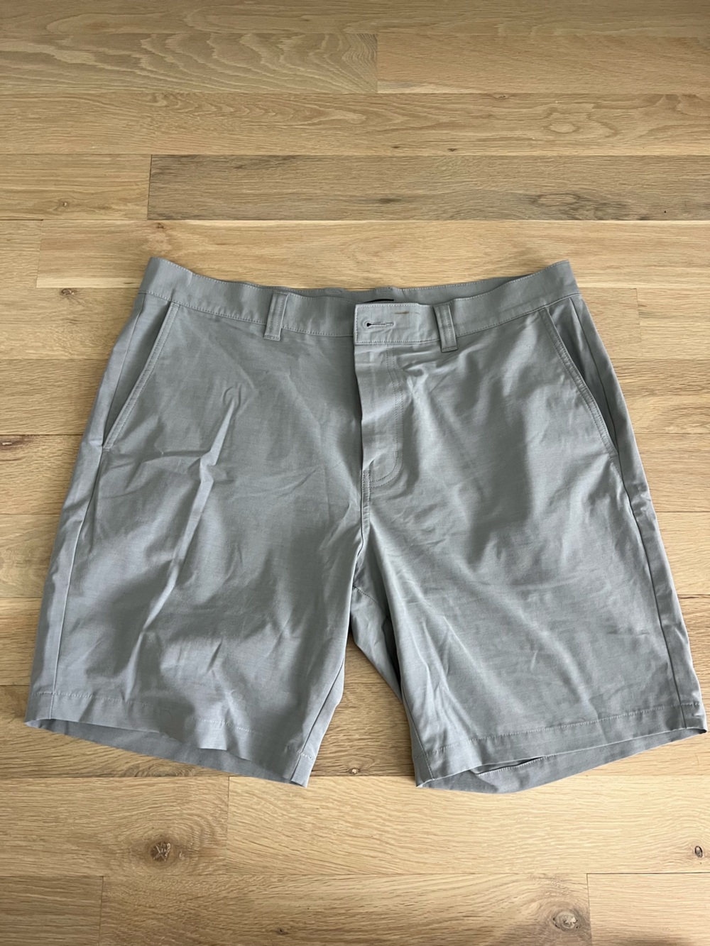 Travis Mathew Light Grey Flat Front Men's Shorts